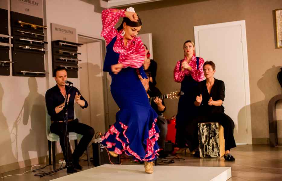 заказать фламенко